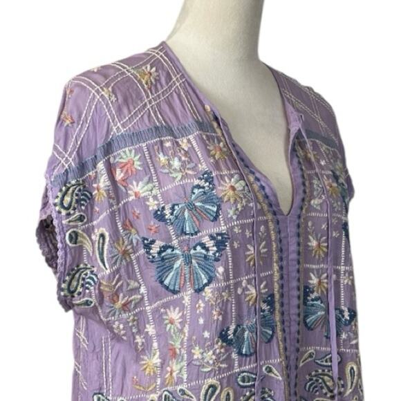 Johnny Was Top Tie Neck Butterly Floral Embroidered Purple Women’s Size Large - Picture 8 of 13